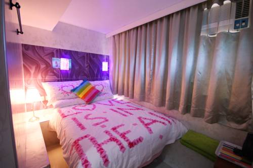 Hong Kong Hotel