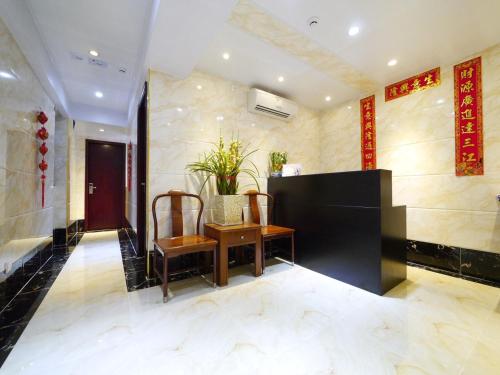 Hong Kong Hotels