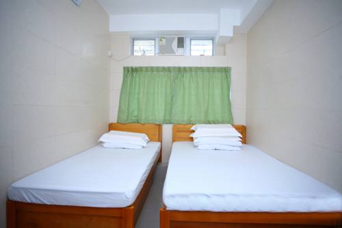 Hong Kong Hotel