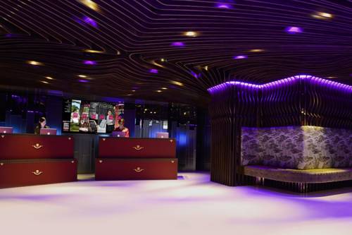 Hong Kong Hotel